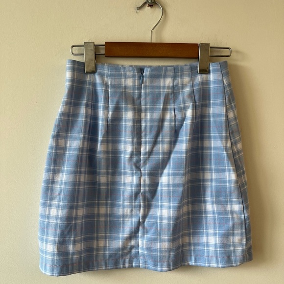 Brandy Melville Plaid Mini Skirt- Blue and White - Picture 9 of 9